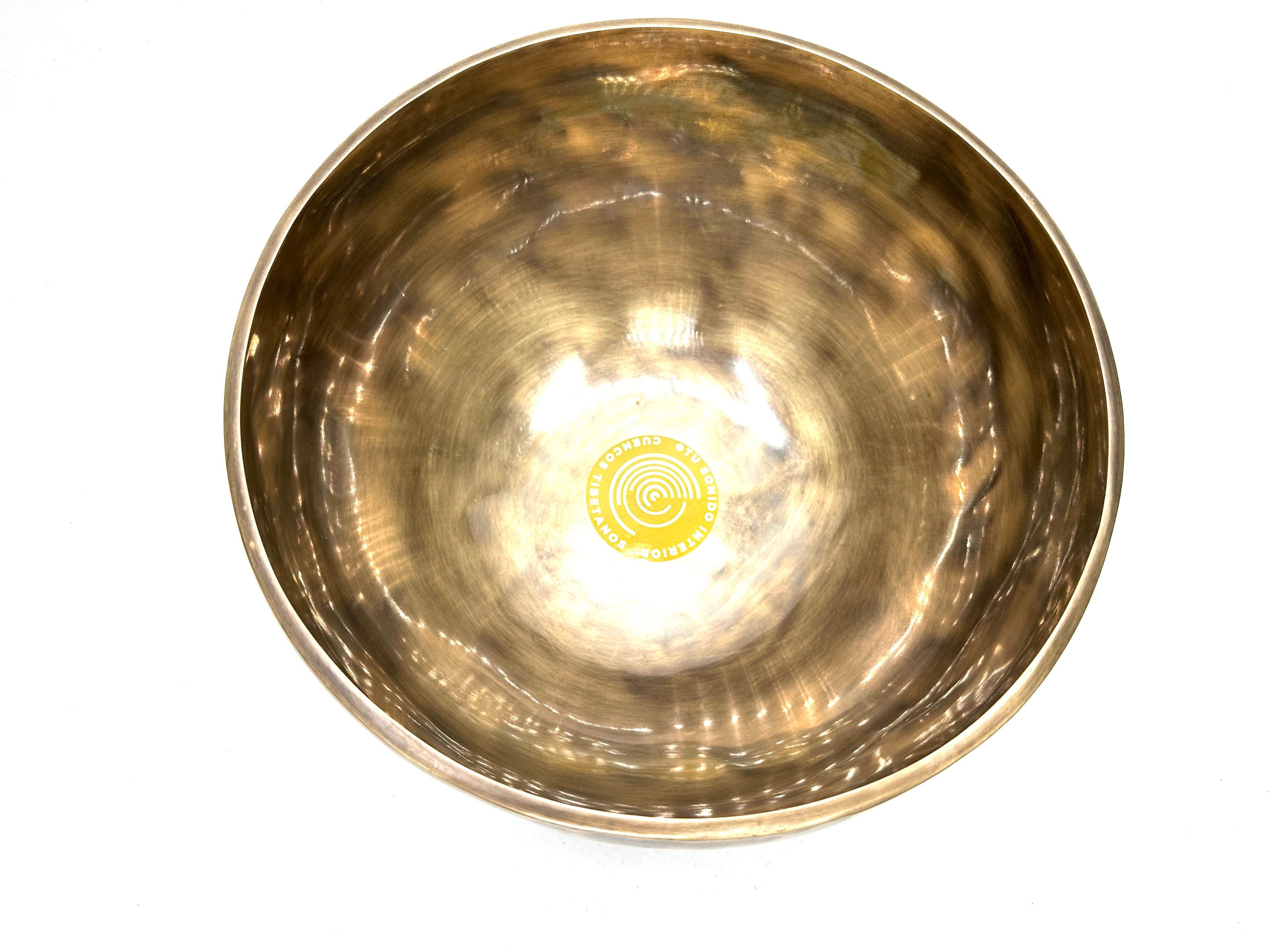 Cuenco Tibetano de 22 cms diámetro | 1636 grs.