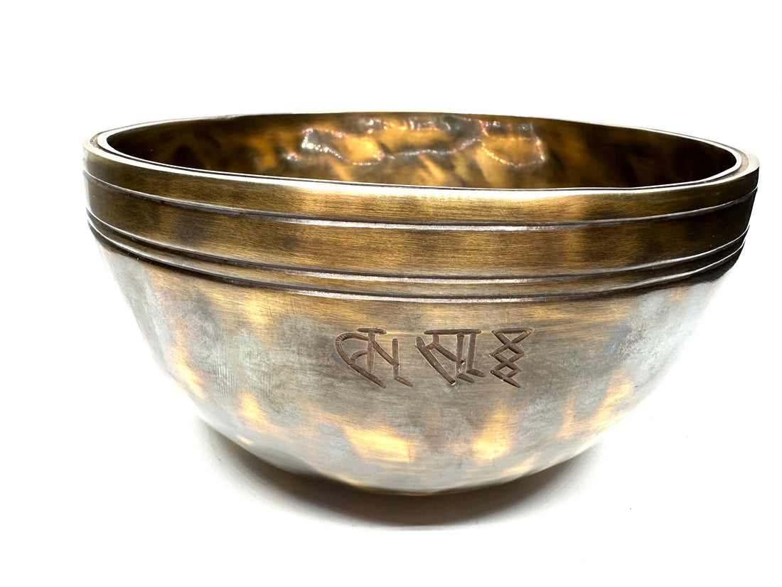 Cuenco Tibetano Fullmoon Premium de 18 cms diámetro | 1080 grs.